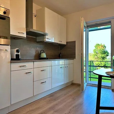 Apartment Garten-blick Stadtwald